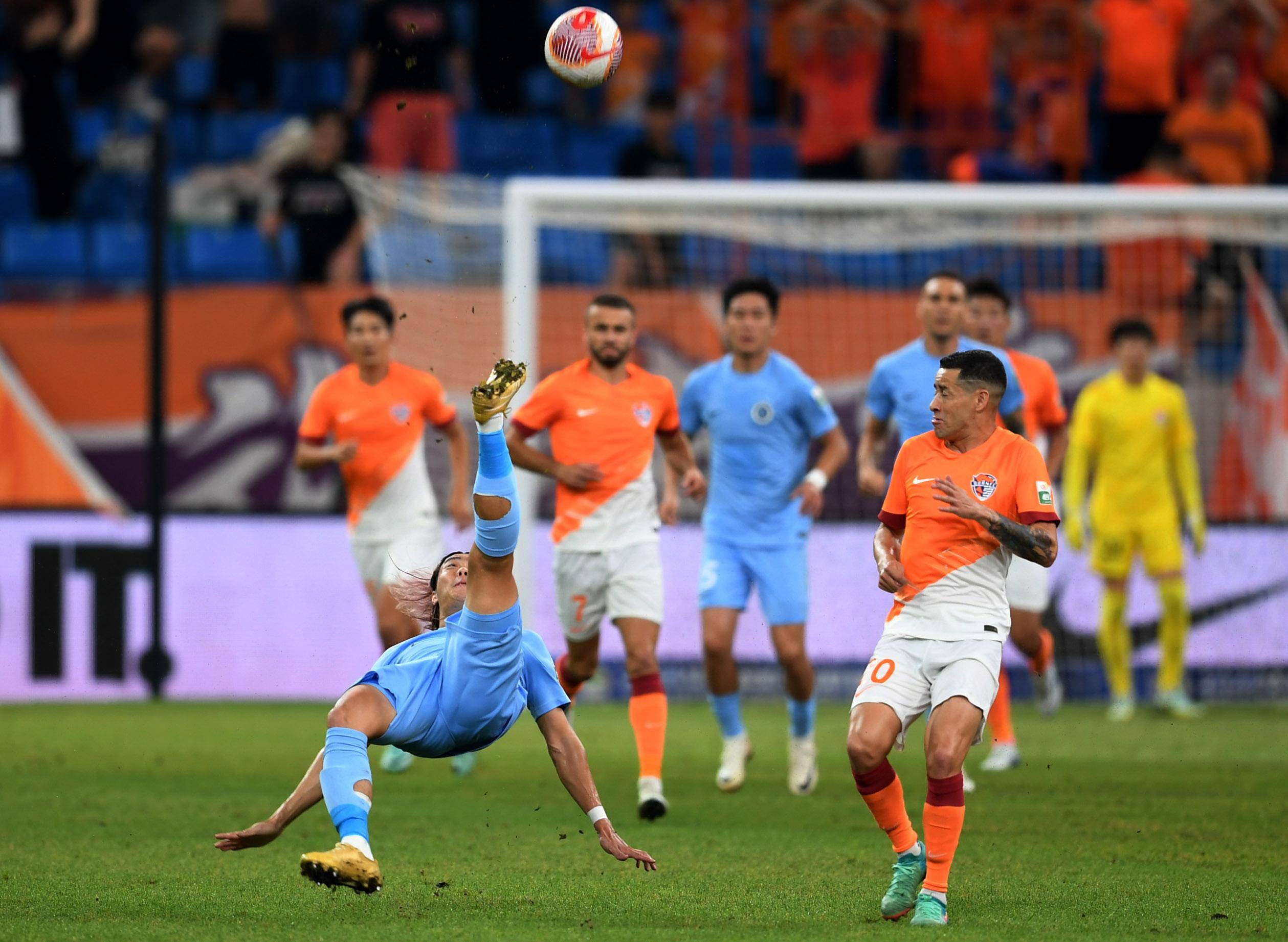 锋利的步伐 锋利的步伐